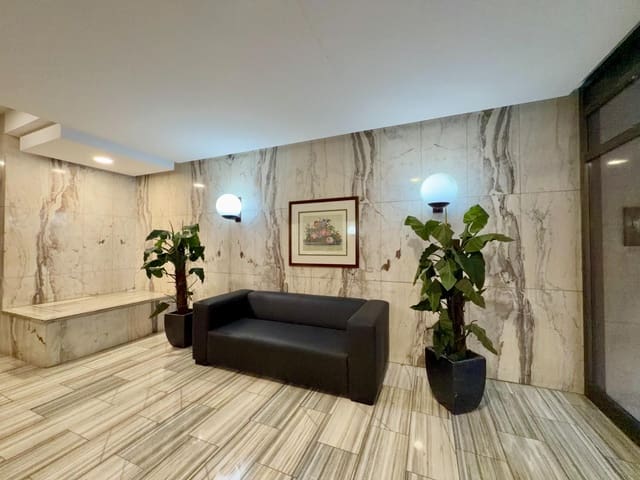 4 soverom Leilighet til salgs i Exposicio, Valencia by - € 699 000 (Ref: 10173967)