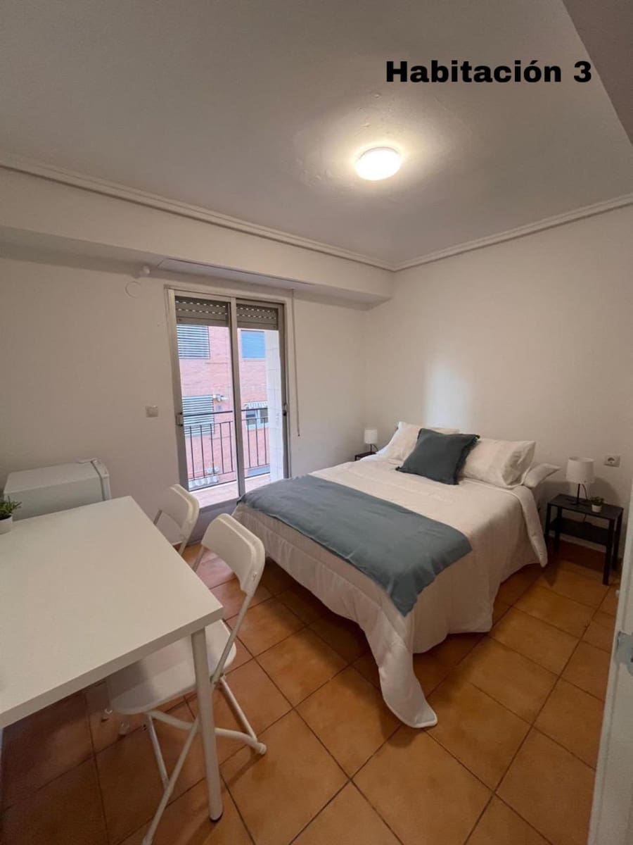 4 Zimmer Wohnung zu verkaufen in Benetusser - 151.500 € (Ref: 10173968)