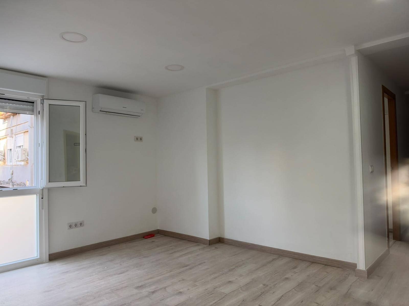 3 slaapkamer Flat te koop in Valencia stad - € 225.000 (Ref: 10174645)