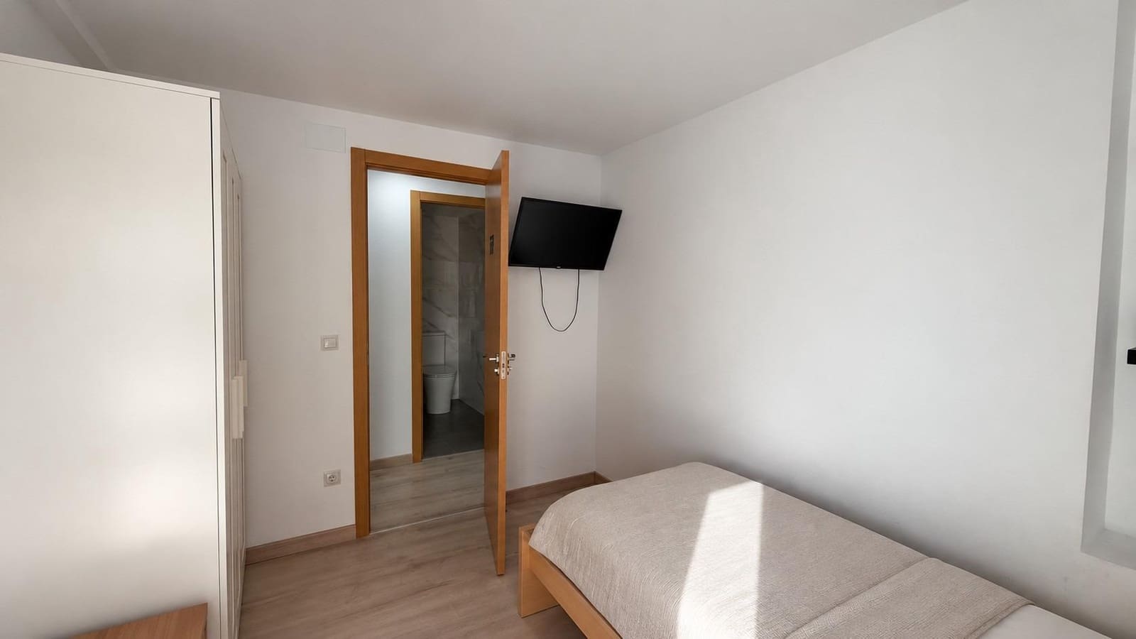 3 slaapkamer Flat te koop in Valencia stad - € 225.000 (Ref: 10174645)