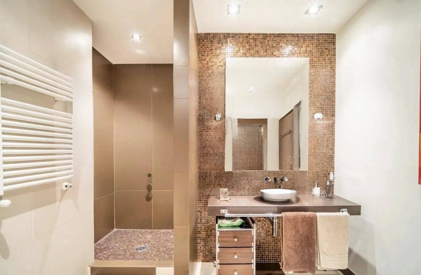 7 slaapkamer Villa te koop in Pucol met zwembad - € 975.000 (Ref: 10184920)