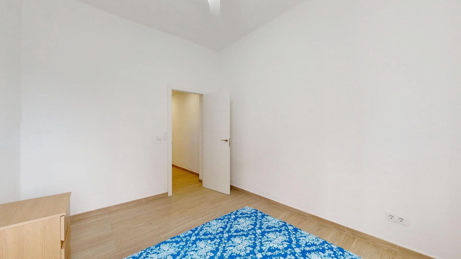 4 slaapkamer Flat te koop in Valencia stad - € 348.000 (Ref: 10184921)