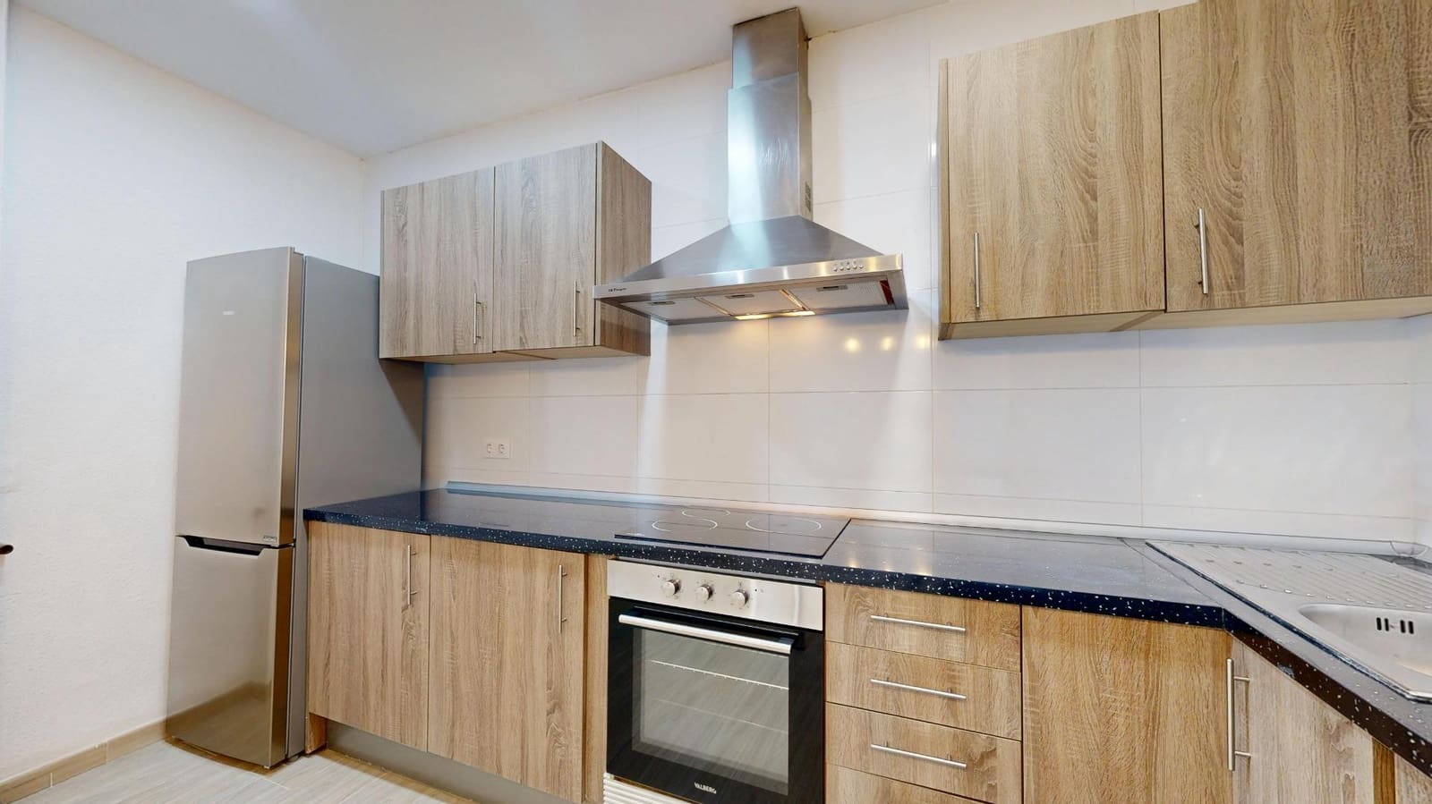 4 slaapkamer Flat te koop in Valencia stad - € 348.000 (Ref: 10184921)