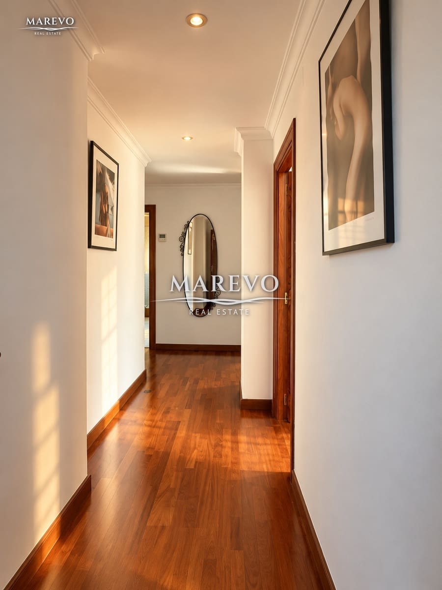 6 bedroom Villa for sale in Torrequebrada with pool garage - € 1,590,000 (Ref: 10186032)