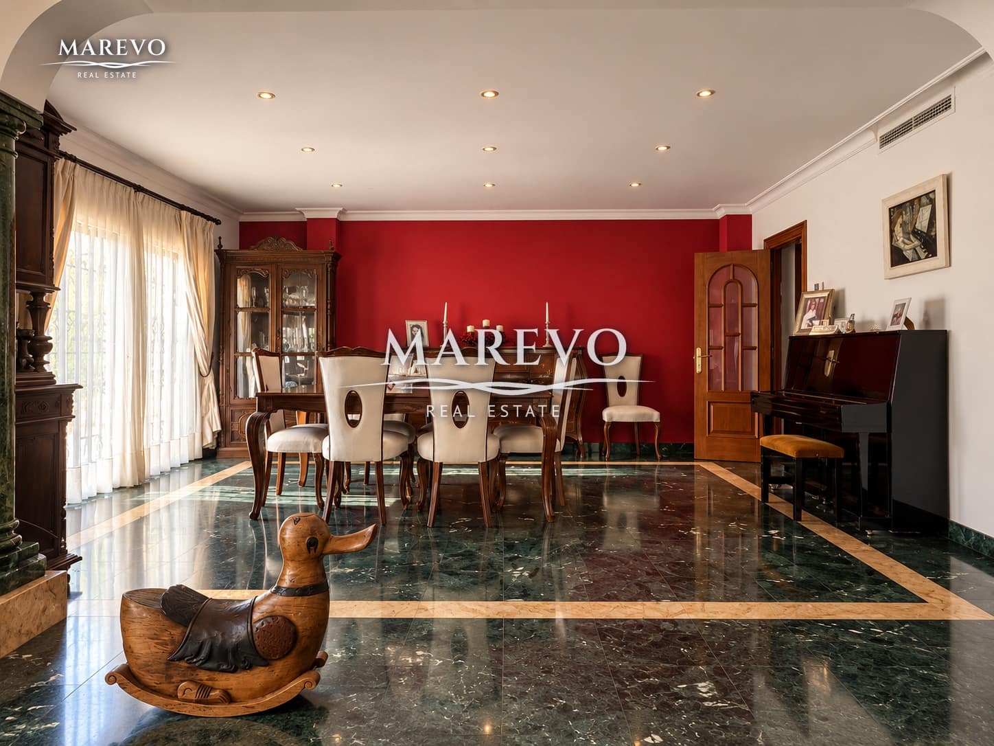 6 bedroom Villa for sale in Torrequebrada with pool garage - € 1,590,000 (Ref: 10186032)