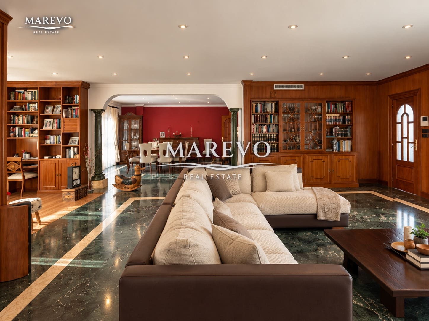 6 bedroom Villa for sale in Torrequebrada with pool garage - € 1,590,000 (Ref: 10186032)