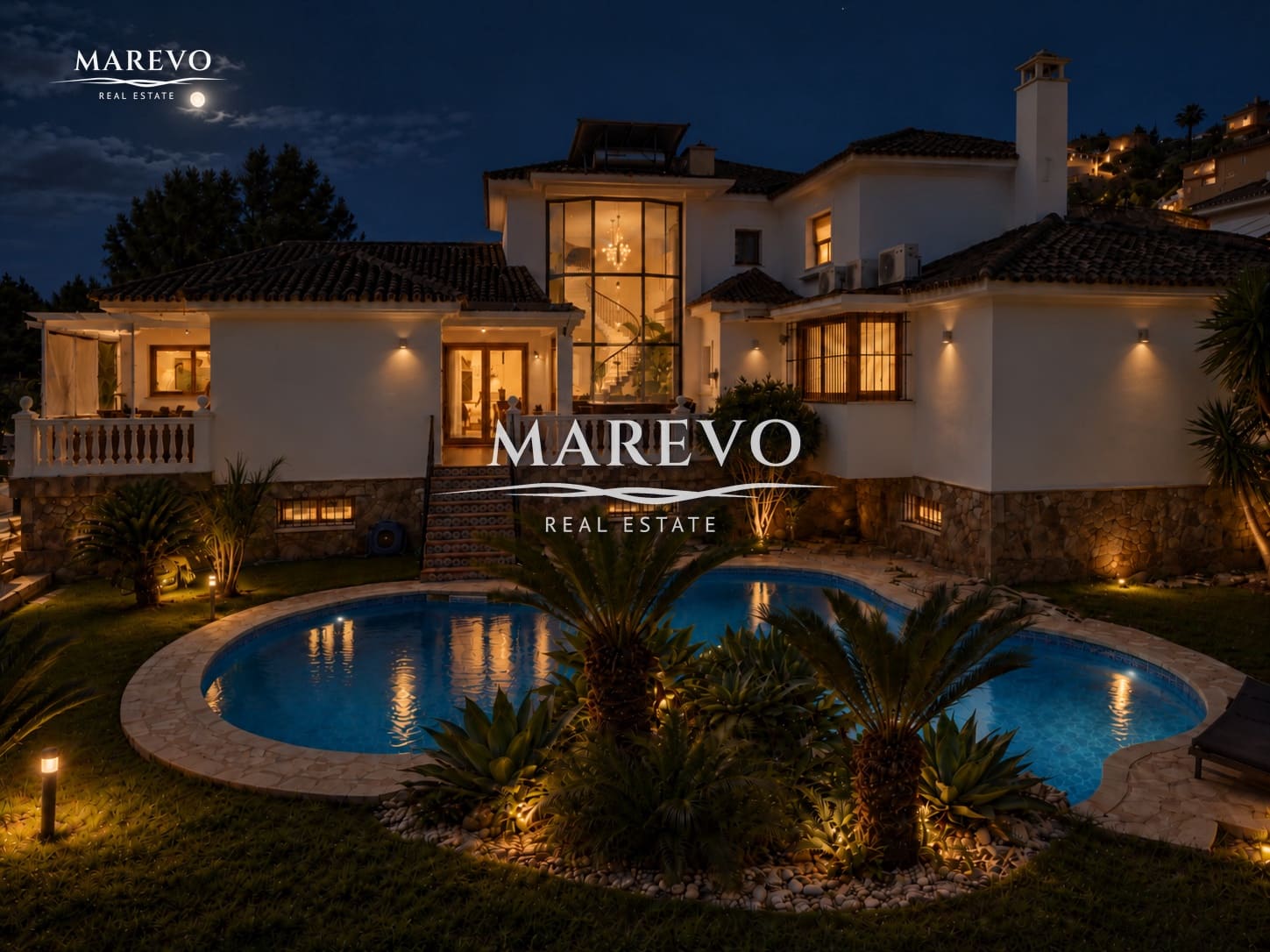 6 bedroom Villa for sale in Torrequebrada with pool garage - € 1,590,000 (Ref: 10186032)