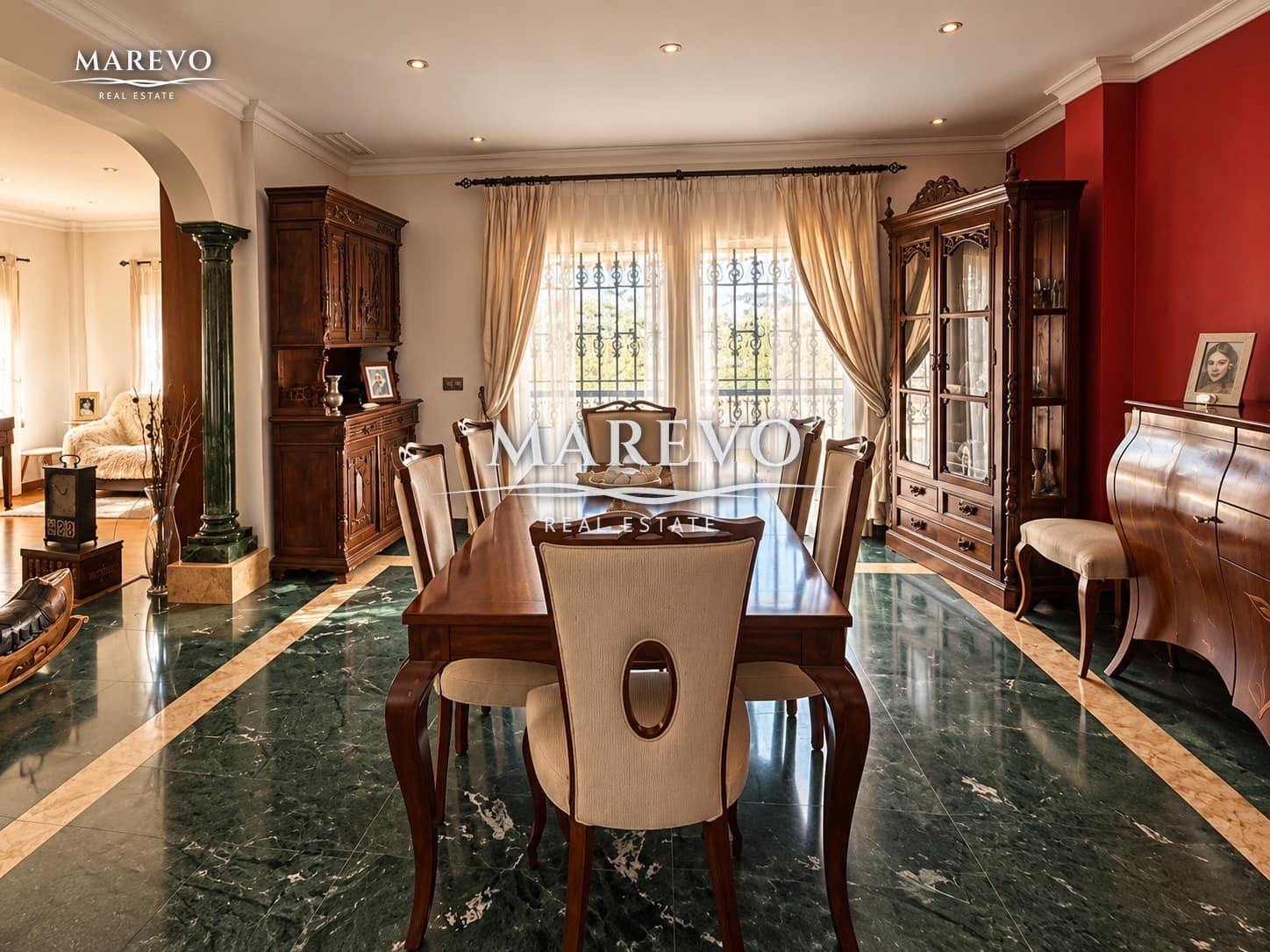 6 bedroom Villa for sale in Torrequebrada with pool garage - € 1,590,000 (Ref: 10186032)