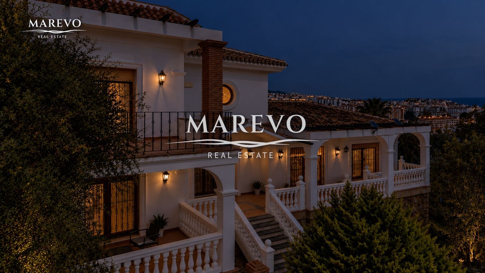 6 bedroom Villa for sale in Torrequebrada with pool garage - € 1,590,000 (Ref: 10186032)