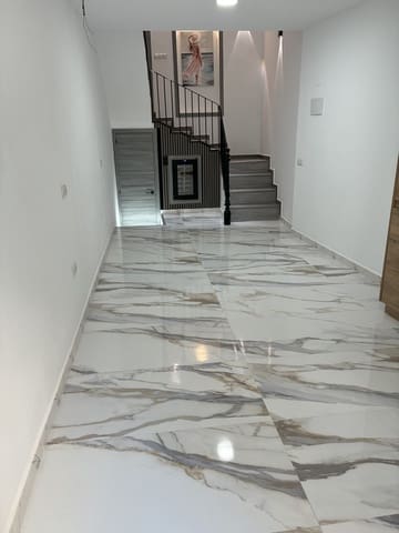4 slaapkamer Huis te koop in Jijona / Xixona - € 149.000 (Ref: 10093828)