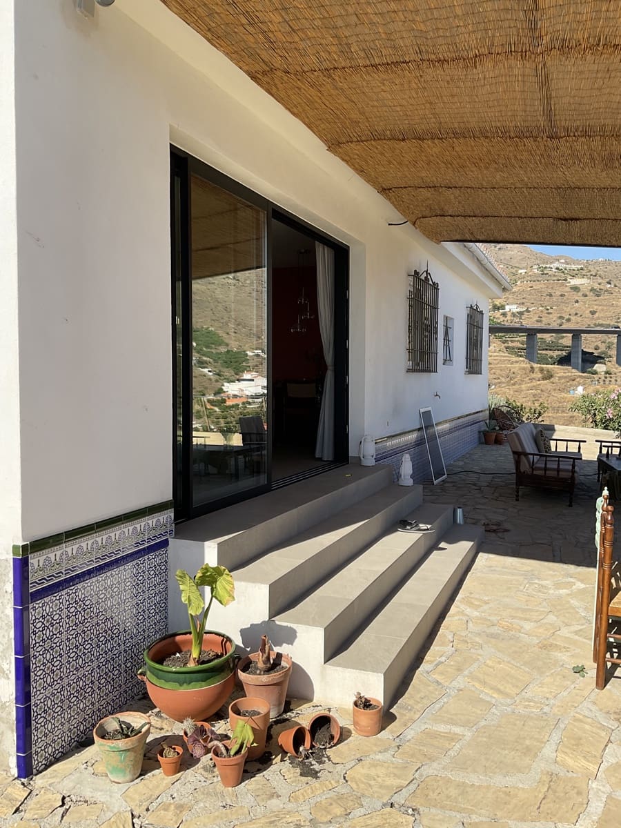 5 chambre Finca/Maison de Campagne à vendre à Almunecar avec garage - 595 000 € (Ref: 10093810)