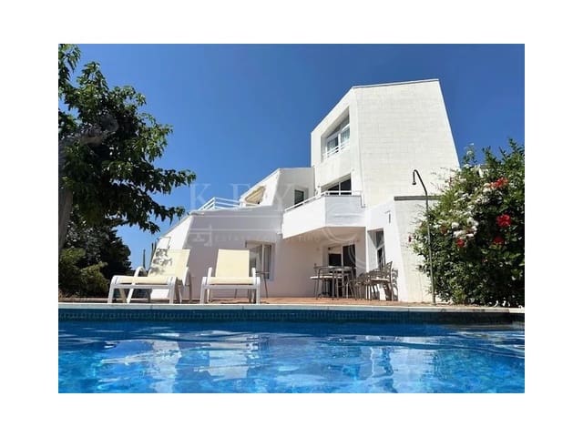 8 Zimmer Villa zu verkaufen in Son Vilar, Es Castell mit Pool - 1.350.000 € (Ref: 10160230)