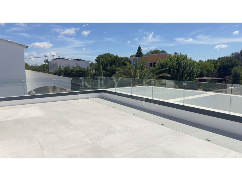 3 soverom Villa til salgs i Cala Blanca med svømmebasseng - € 1 295 000 (Ref: 10161219)