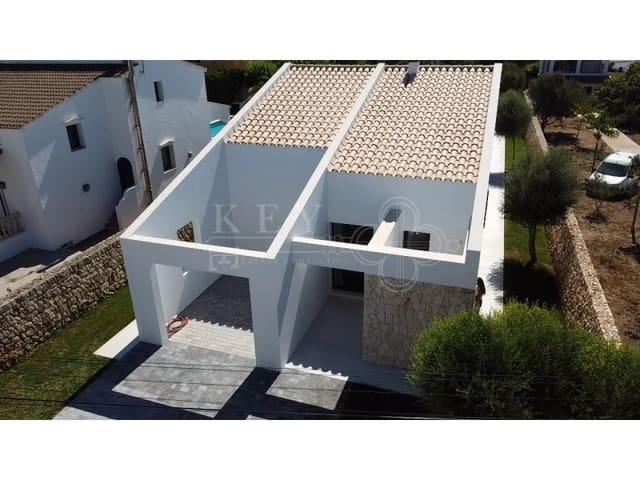 3 soverom Villa til salgs i Cala Blanca, Ciutadella de Menorca med svømmebasseng - € 1 295 000 (Ref: 10161219)