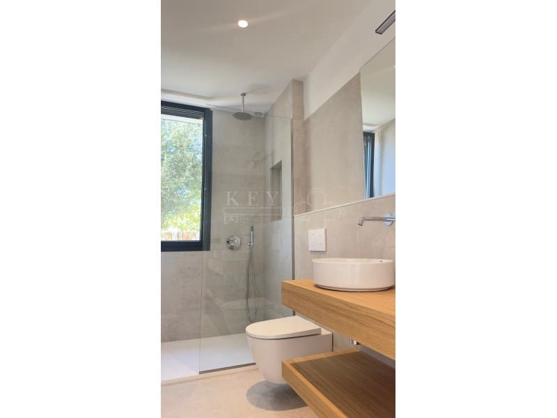 3 soverom Villa til salgs i Cala Blanca med svømmebasseng - € 1 295 000 (Ref: 10161219)