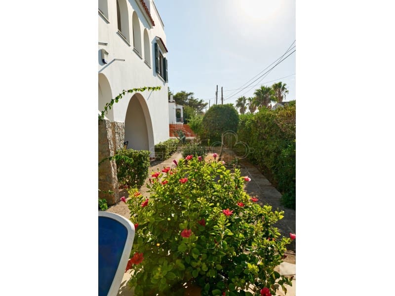 4 Zimmer Villa zu verkaufen in Cala Blanca mit Pool Garage - 849.000 € (Ref: 10161220)