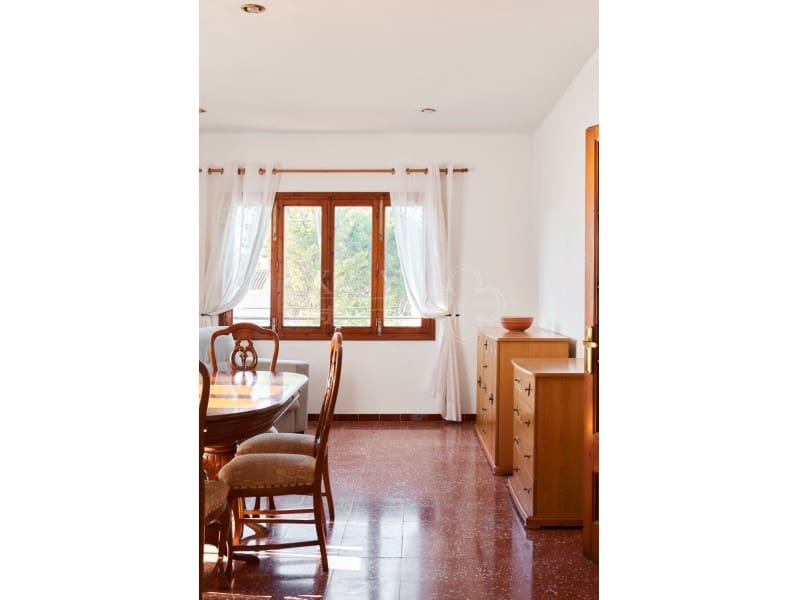 4 Zimmer Villa zu verkaufen in Cala Blanca mit Pool Garage - 849.000 € (Ref: 10161220)