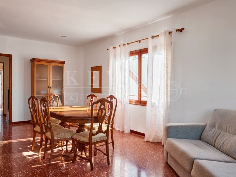 4 Zimmer Villa zu verkaufen in Cala Blanca mit Pool Garage - 849.000 € (Ref: 10161220)