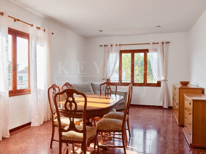 4 Zimmer Villa zu verkaufen in Cala Blanca mit Pool Garage - 849.000 € (Ref: 10161220)