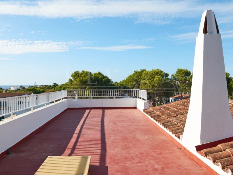 4 Zimmer Villa zu verkaufen in Cala Blanca mit Pool Garage - 849.000 € (Ref: 10161220)