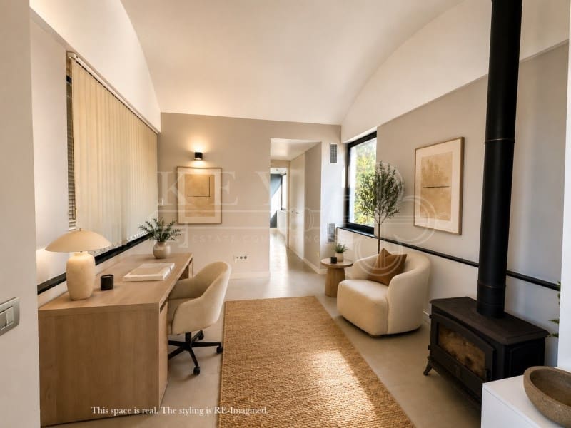 3 Zimmer Villa zu verkaufen in Cala Blanca mit Pool Garage - 890.000 € (Ref: 10161221)