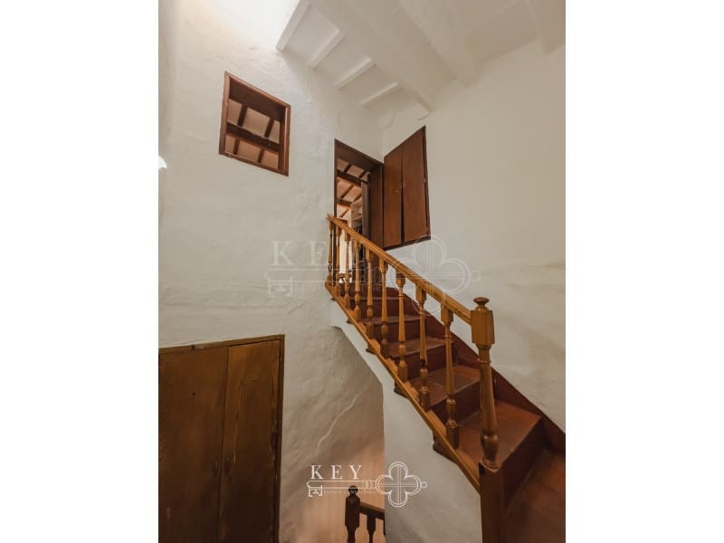 5 soveværelse Byhus til salg i Ciutadella de Menorca - € 590.000 (Ref: 10162888)