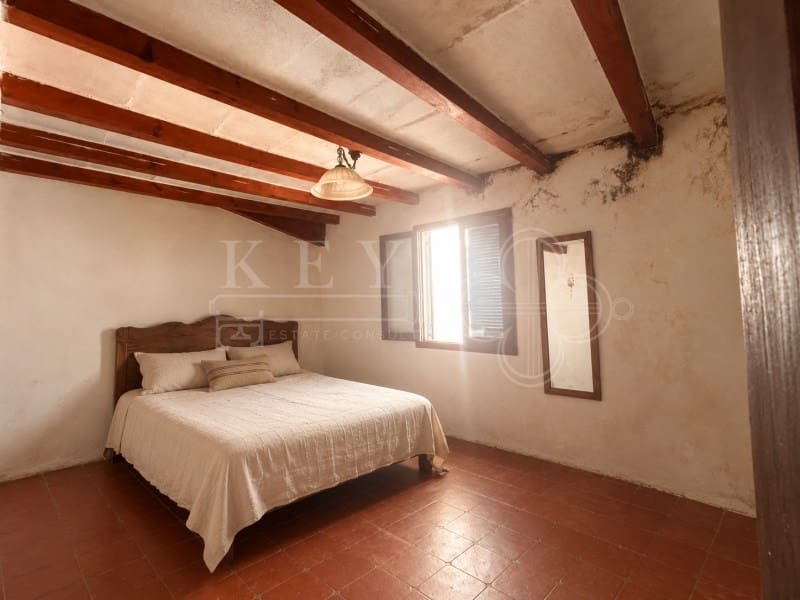 5 soveværelse Byhus til salg i Ciutadella de Menorca - € 590.000 (Ref: 10162888)