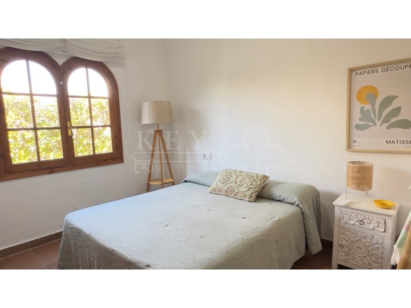 3 bedroom Villa for sale in Cap d'Artruix with pool - € 850,000 (Ref: 10166609)