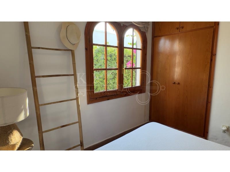 3 bedroom Villa for sale in Cap d'Artruix with pool - € 850,000 (Ref: 10166609)