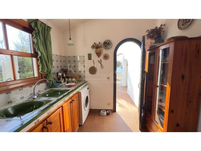 3 bedroom Villa for sale in Cap d'Artruix with pool - € 850,000 (Ref: 10166609)