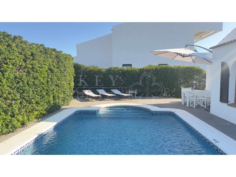 3 bedroom Villa for sale in Cap d'Artruix with pool - € 850,000 (Ref: 10166609)