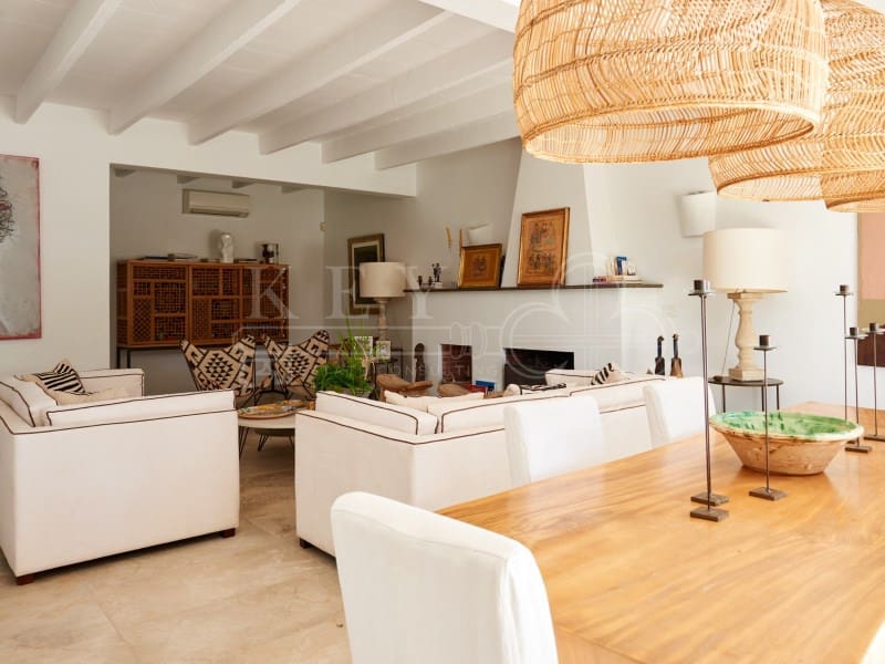 7 soveværelse Villa til salg i Trebaluger med swimmingpool garage - € 1.780.000 (Ref: 10168440)