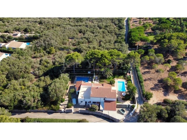 7 soveværelse Villa til salg i Trebaluger, Es Castell med swimmingpool garage - € 1.780.000 (Ref: 10168440)