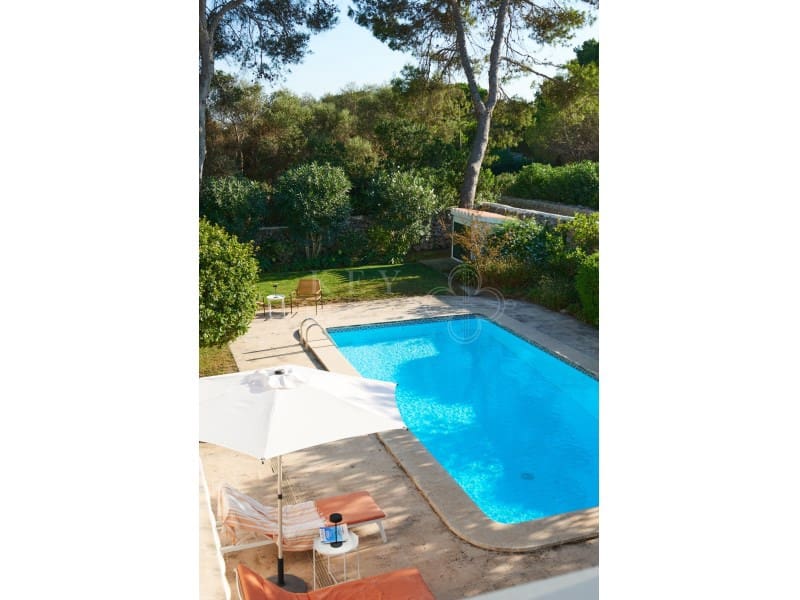 7 soveværelse Villa til salg i Trebaluger med swimmingpool garage - € 1.780.000 (Ref: 10168440)