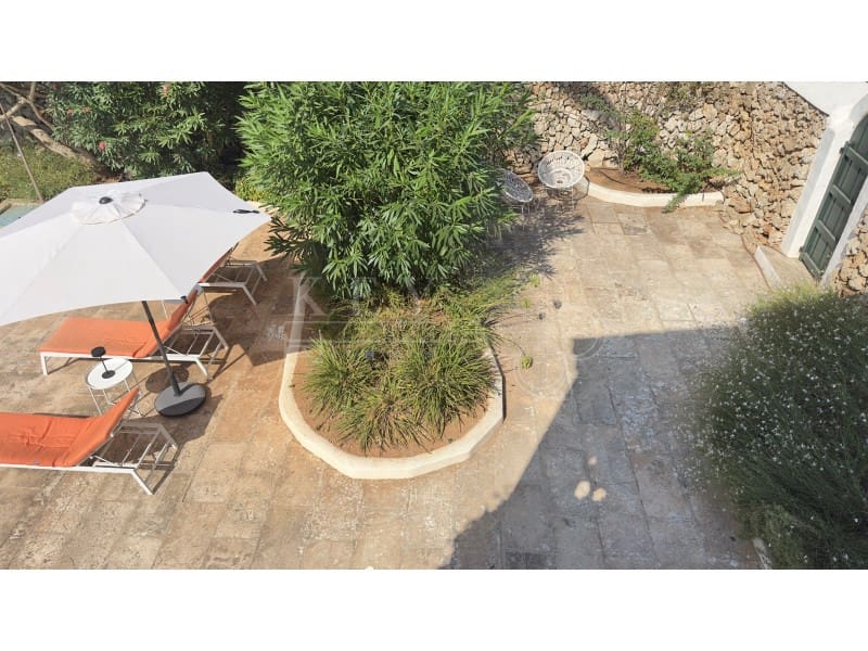 7 soveværelse Villa til salg i Trebaluger med swimmingpool garage - € 1.780.000 (Ref: 10168440)