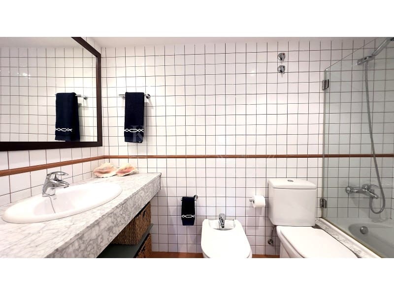 2 soverom Leilighet til salgs i Ciutadella de Menorca med svømmebasseng garasje - € 650 000 (Ref: 10168441)
