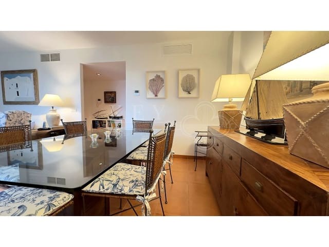 2 soverom Leilighet til salgs i Ciutadella, Ciutadella de Menorca med svømmebasseng garasje - € 650 000 (Ref: 10168441)