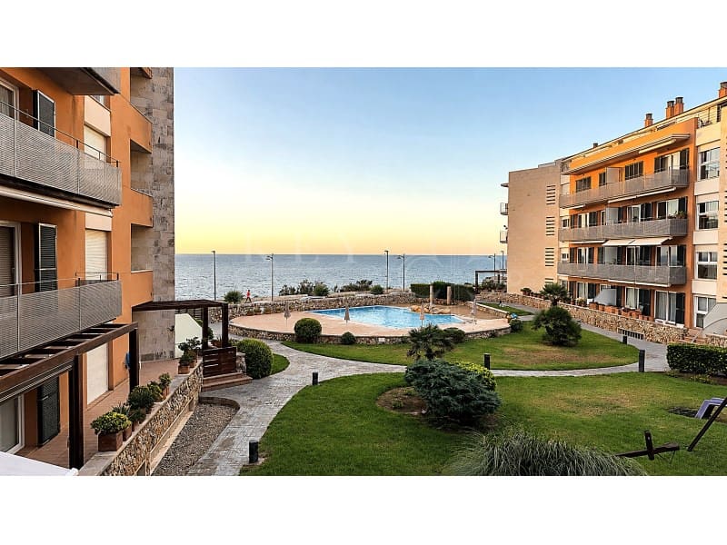 2 soverom Leilighet til salgs i Ciutadella de Menorca med svømmebasseng garasje - € 650 000 (Ref: 10168441)