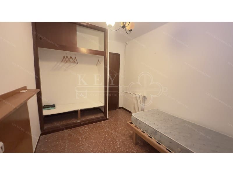 5 soveværelse Villa til salg i Cala Blanca med garage - € 630.000 (Ref: 10168442)