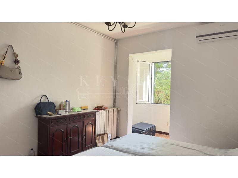 5 soveværelse Villa til salg i Cala Blanca med garage - € 630.000 (Ref: 10168442)