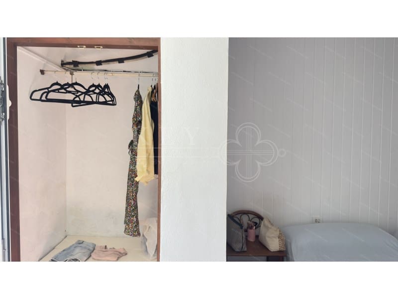 5 soveværelse Villa til salg i Cala Blanca med garage - € 630.000 (Ref: 10168442)