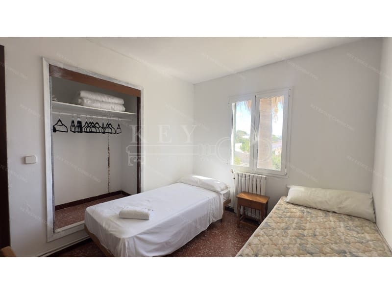 5 soveværelse Villa til salg i Cala Blanca med garage - € 630.000 (Ref: 10168442)