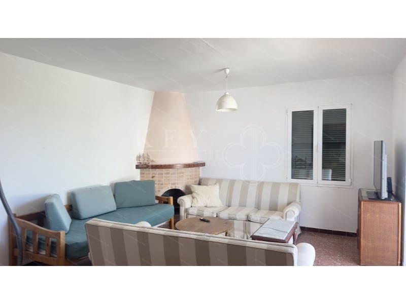 5 soveværelse Villa til salg i Cala Blanca med garage - € 630.000 (Ref: 10168442)