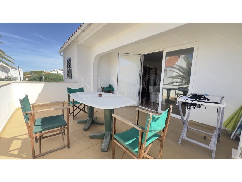 5 soveværelse Villa til salg i Cala Blanca med garage - € 630.000 (Ref: 10168442)