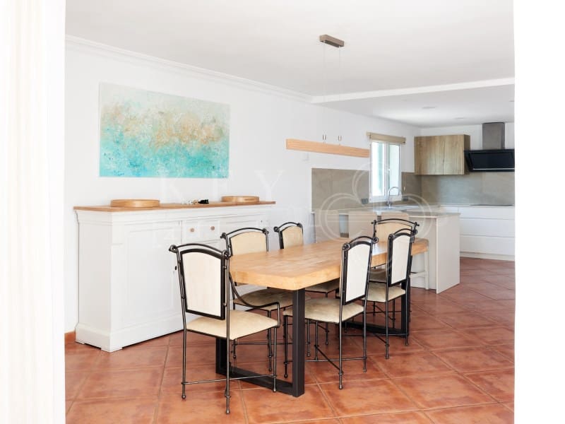 5 soverom Villa til salgs i Cala'n Blanes med svømmebasseng garasje - € 895 000 (Ref: 10168446)