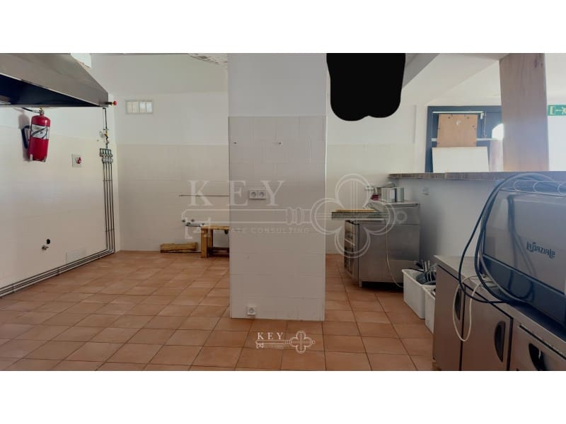 Comercial para arrendar em Ciutadella de Menorca - 3 000 € (Ref: 10168448)