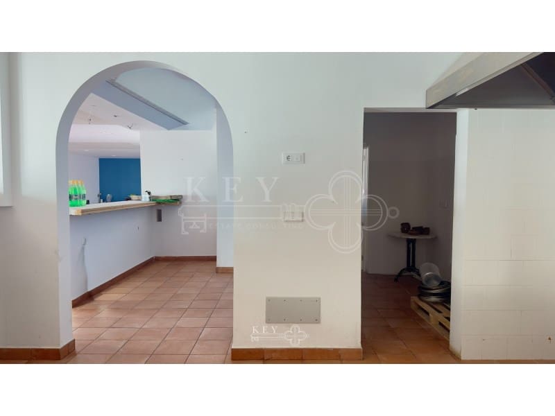 Comercial para arrendar em Ciutadella de Menorca - 3 000 € (Ref: 10168448)