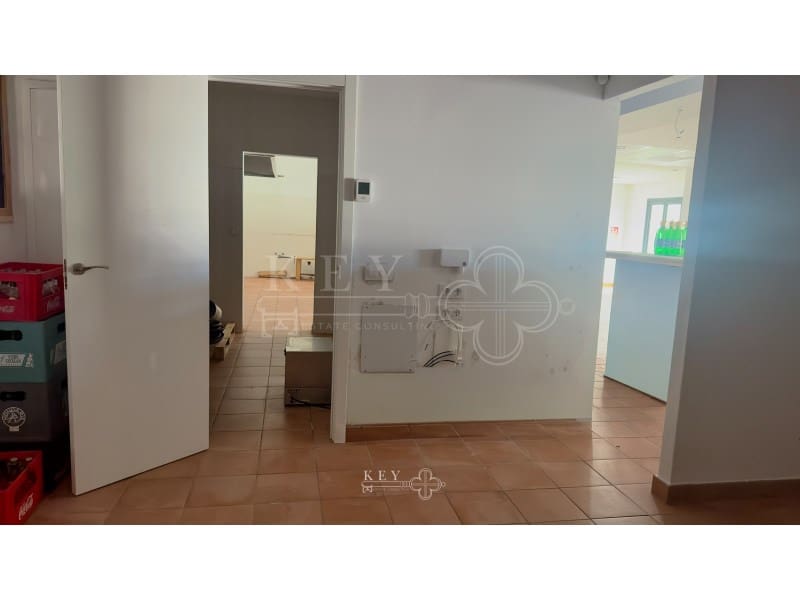 Comercial para arrendar em Ciutadella de Menorca - 3 000 € (Ref: 10168448)