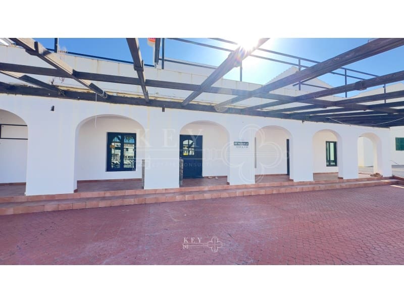 Comercial para arrendar em Ciutadella de Menorca - 3 000 € (Ref: 10168448)