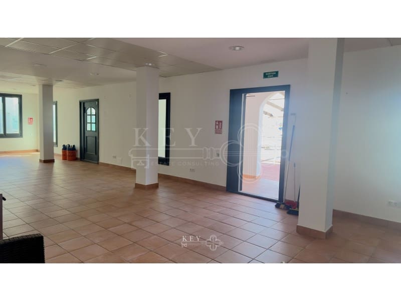Comercial para arrendar em Ciutadella de Menorca - 3 000 € (Ref: 10168448)